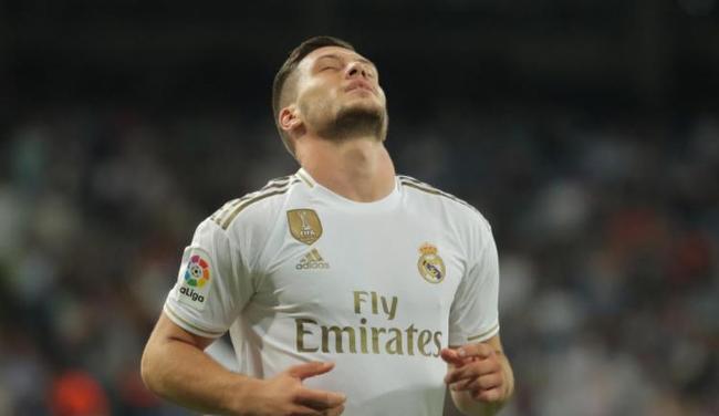 端展现了冷 端展现了冷