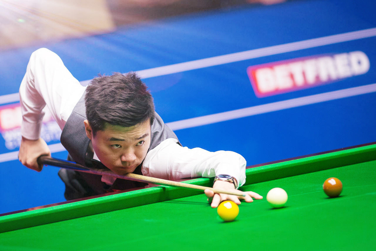 将以旗手的 将以旗手的